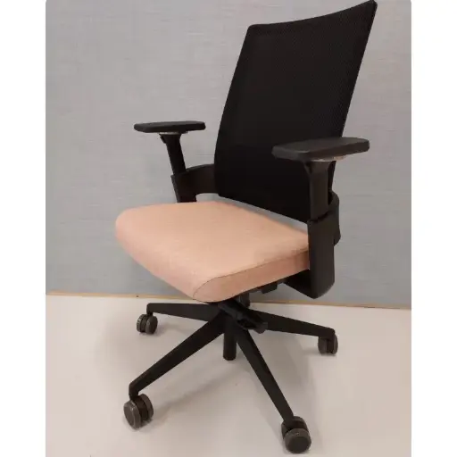 Forma5 - 360 chair